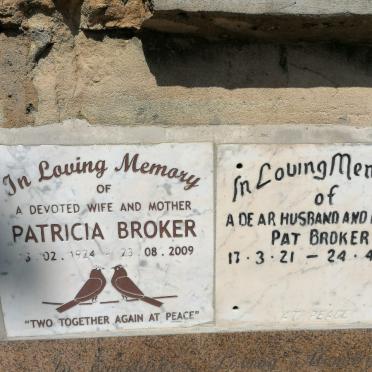 BROKER Pat 1921-1987 :: BROKER Patricia 1924-2009