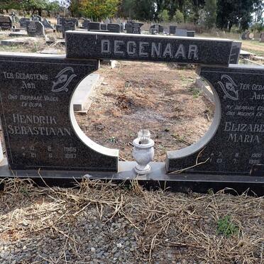 DEGENAAR Hendrik Sebastiaan 1905-1987 & Elizabeth Maria 1900-1985