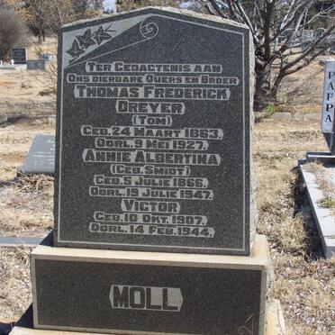 MOLL Thomas Frederick Dreyer 1863-1927 &amp; Annie Albertina SMIDT 1866-1947 :: MOLL Victor 1907-1944