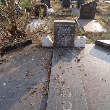 MEIER Reginald Noel 1924-2000 & Aletta Catharina STRYDOM 1927-1995 _1