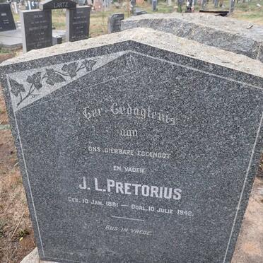 PRETORIUS J.L. 1881-1942 & J.H. STRYDOM 1878-1937_1