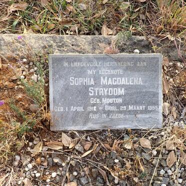 STRYDOM Sophia Magdalena nee MOUTON 1912-1955