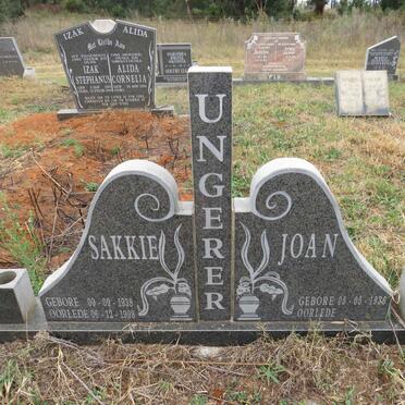 UNGERER Sakkie 1938-1998 & Joan 1936-
