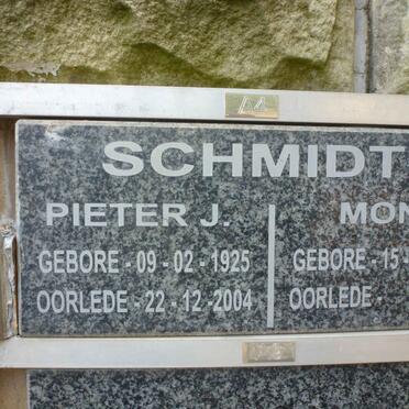 1SCHMIDT Pieter J. 1925-2004 &amp; Mona 1927-