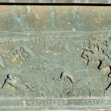 08. Monument