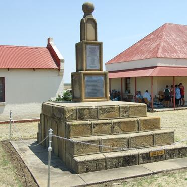 01. Oorsig oor Monument