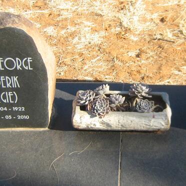 LINDE George Frederik 1922-2010 &amp; Alida Jacoba 1928-2010