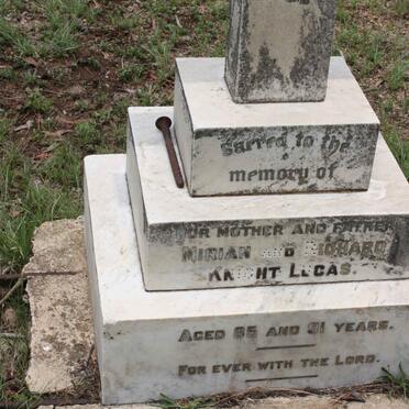 KNIGHT Richard, LUCAS &amp; Miriam