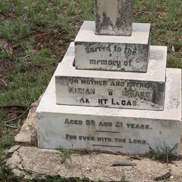 LUCAS Richard &amp; Miriam KNIGHT