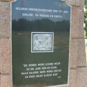 06. Memorial plaque / Gedenkplaat