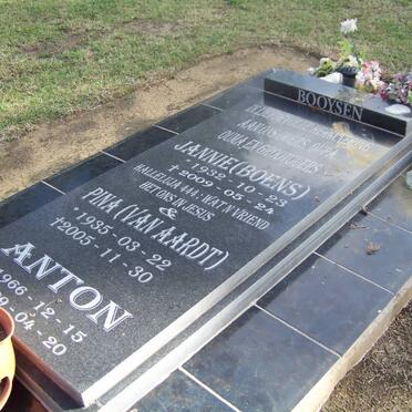 BOOYSEN Jannie 1932-2009 &amp; Pina VAN AARDT 1935-2005 :: BOOYSEN Anton 1966-2009