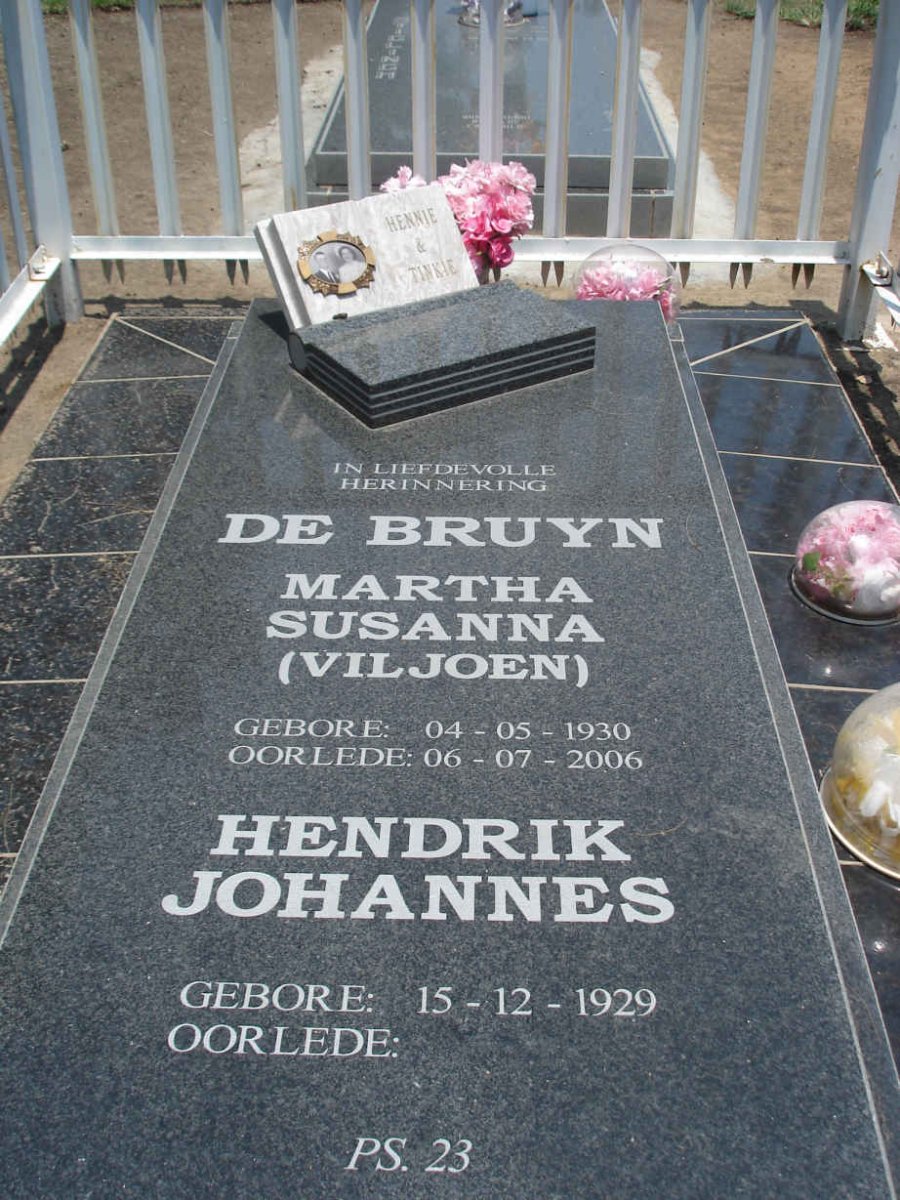 BRUYN Hendrik Johannes, de 1929- &amp; Martha Susanna VILJOEN 1930-2006