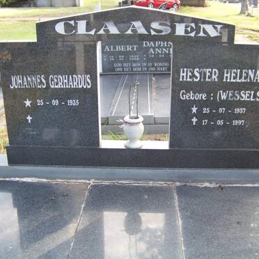 CLAASEN Johannes Gerhardus 1935- &amp; Hester Helena WESSELS 1937-1997