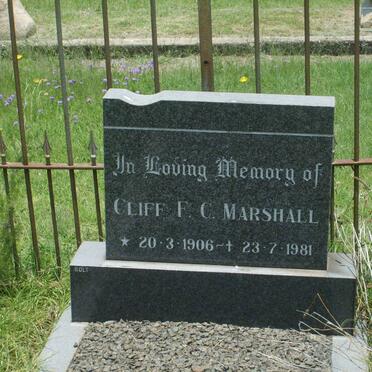 MARSHALL Cliff F.C. 1906-1981