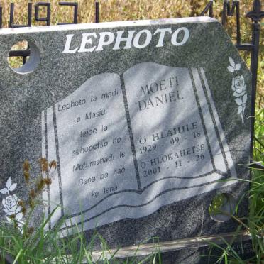 LEPHOTO Moeti Daniel 1929-2001