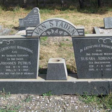 STADEN Johannes Petrus, van 1892-1967 &amp; Susara Adriana BRIEDENHANN 1897-1982