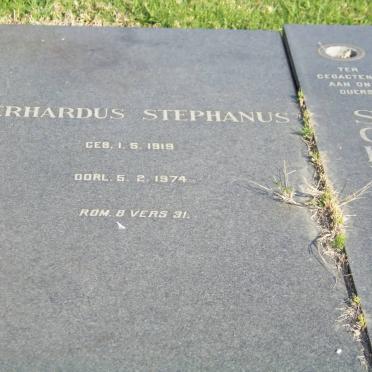 SCHEEPERS Gerhardus Stephanus 1919-1974 &amp; Esther 1918-