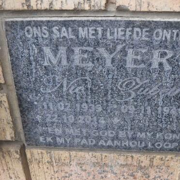 MEYER Nic 1939-2014 &amp; Zubeth 1941-