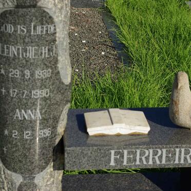 FERREIRA H.J. 193?-1990 &amp; Anna 1936