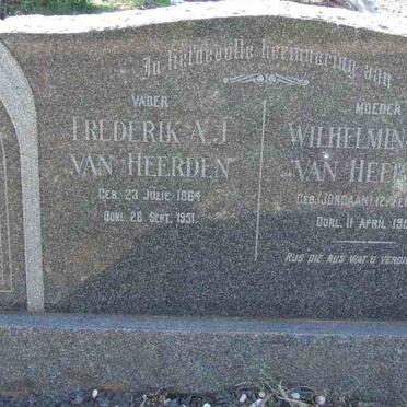 HEERDEN Frederik A.J., van 1864-1951 &amp; Wilhelmina J.F. JORDAAN 1872-1950