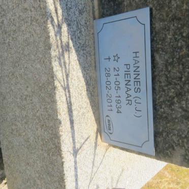 PIENAAR Zacharias Andrias 1906-1966 :: PIENAAR J.J. 1934-2100