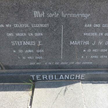 TERBLANCHE Stefanus E. 1884-1968 &amp; Martha J. V.D. BERG 1894-1974