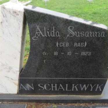SCHALKWYK Burt Mattheus, van 1912-1994 &amp; Alida Susanna RAS 1923-