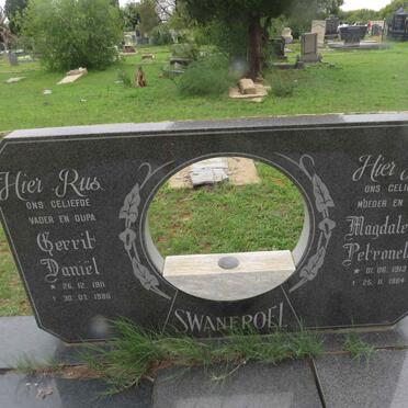 SWANEPOEL Gerrit Daniël 1911-1986 &amp; Magdalena Petronella 1913-1984