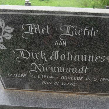 ZYL Dirk Johannes Nieuwoudt, van 1904-1990 &amp; Johanna Magaretha 1918-2005 