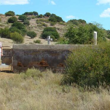 2. Entrance to the cemetery