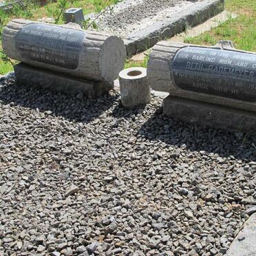 RADEMEYER Roy 1891-1969 &amp; Beth 1892-1978