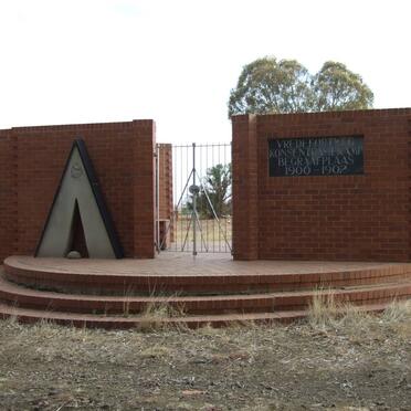 02. Ingang na Vredefortweg Konsentrasiekamp Begraafplaas