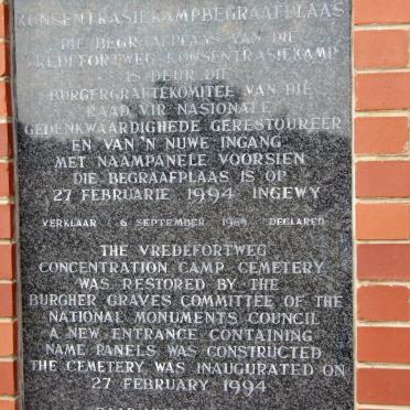 04. Gedenkplaat