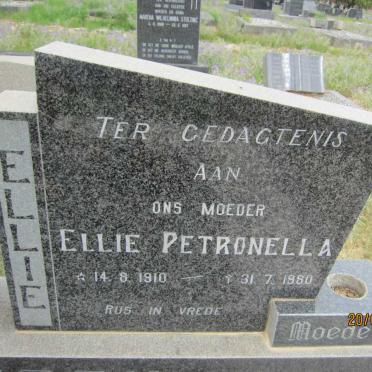 OOSTHUIZEN Ellie Petronella 1910-1980