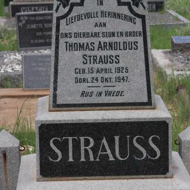 STRAUSS Thomas Arnoldus 1925-1947