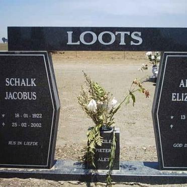 LOOTS Schalk Jacobus 1922-2002 &amp; Aletta Elizabeth 1929-