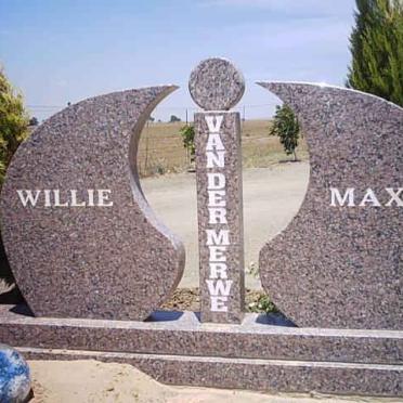 MERWE Willie, van der &amp; Maxie