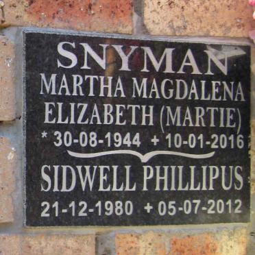SNYMAN Sidwell Phillipus 1980-2012 &amp; Martha Magdalena Elizabeth 1944-2016