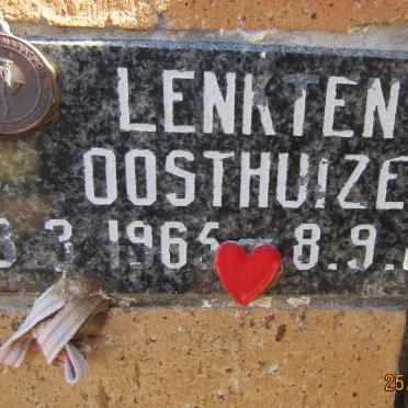OOSTHUIZEN Lenkten 1965-2009