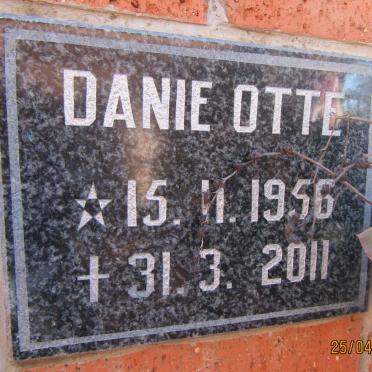 OTTE Danie 1956-2011