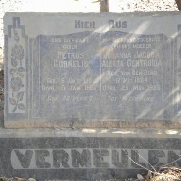 VERMEULEN Petrus Cornelis 1891-1961 &amp; Johanna Jacoba Aletta Gertruida VAN DEN BERG 1884-1958