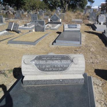 VOSLOO Petrus Johannes 1917-1975