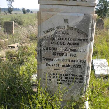 Free State, LADYBRAND district, Marsailles 37, Langbult, farm cemetery