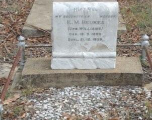 BEUKES E.M. nee WILLIAMS 1886-1939