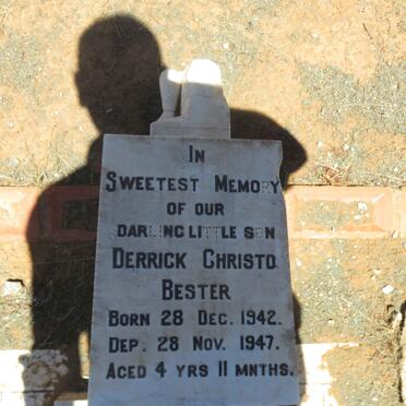 BESTER Derrick Christo 1942-1947