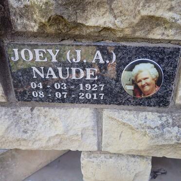 NAUDE J.A. 1927-2017