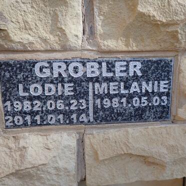GROBLER Lodie 1982-2011 &amp; Melanie 1981-