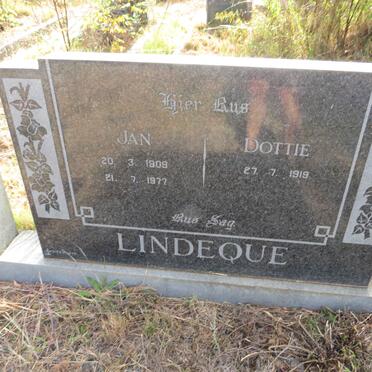 LINDEQUE Jan 1909-1977 & Dottie 1919-