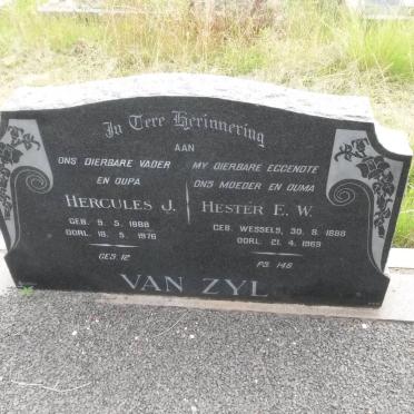 ZYL Hercules J., van 1888-1976 &amp; Hester E.W. WESSELS 1888-1969