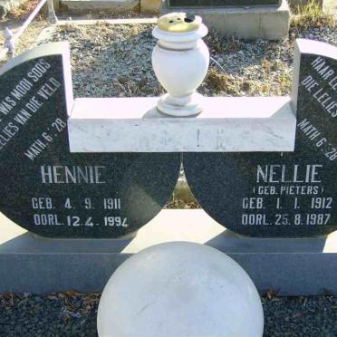 MILLER Hennie 1911-1994 &amp; Nellie PIETERS 1912-1987